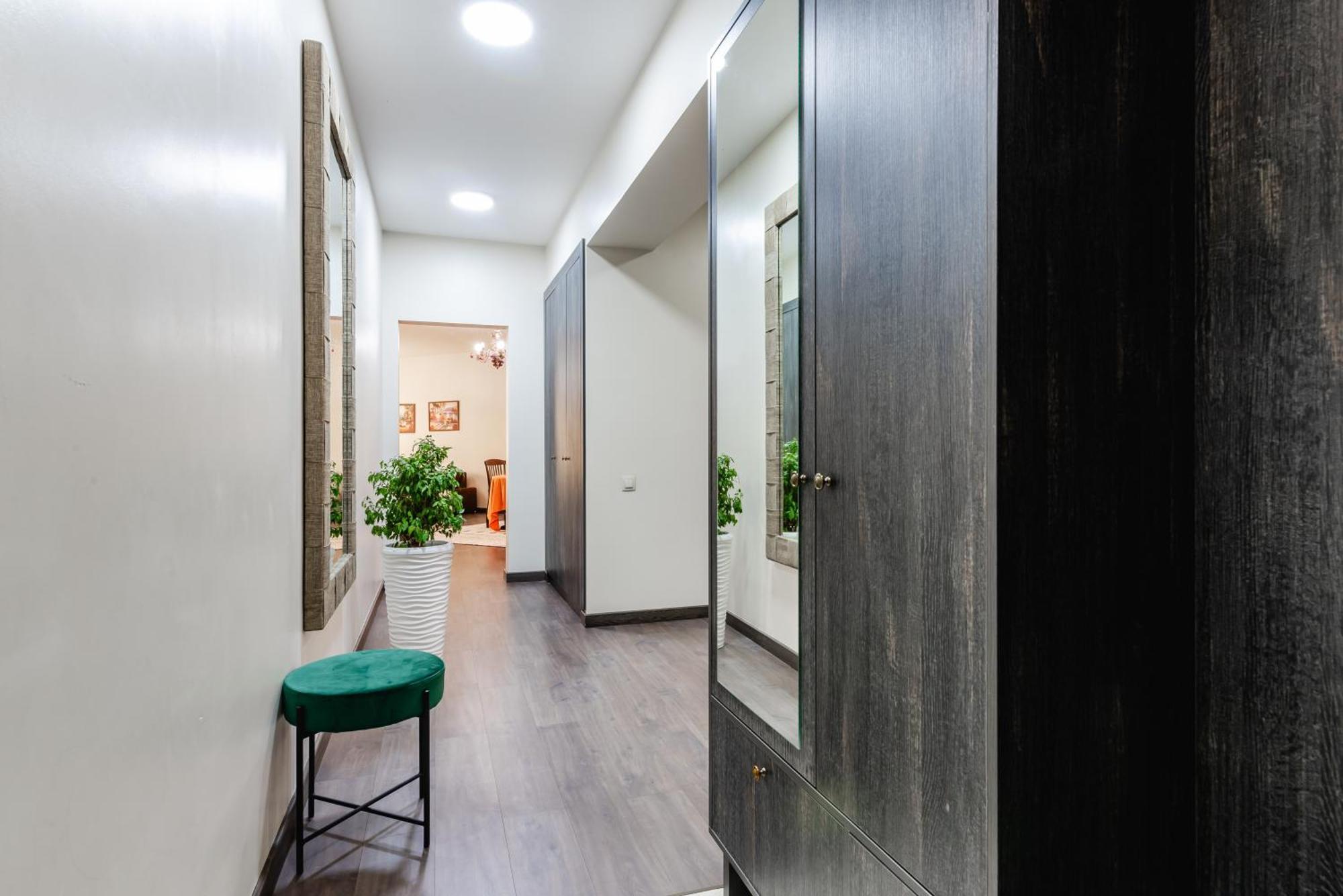 Apartment Aray *